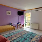 Ivan Guest house 3*