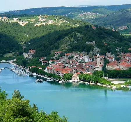 Guest house Ivan Skradin