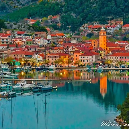 Ivan 3* Skradin
