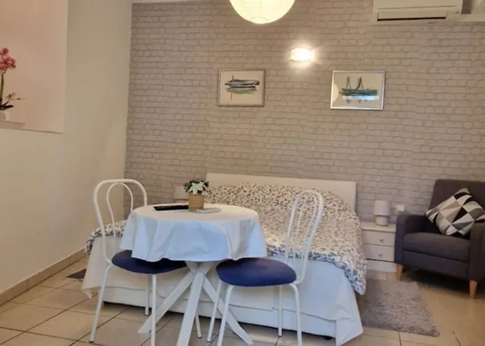 Ivan スクラーディン