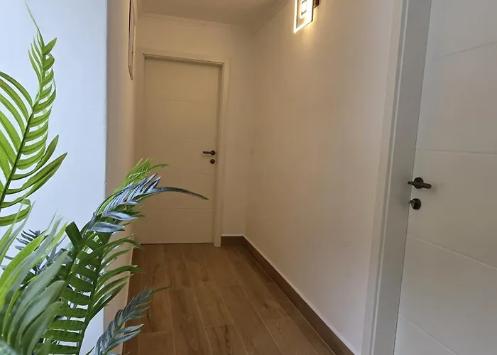 ゲストハウス Ivan