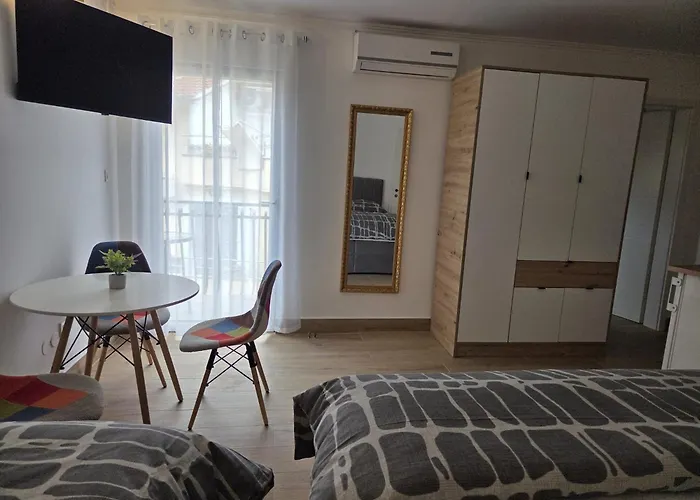 Ivan スクラーディン